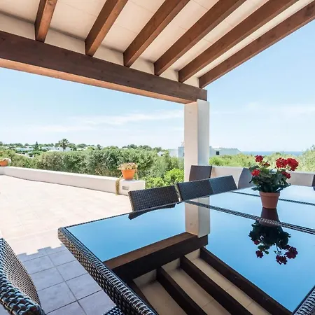 Binibequer Vell Sleeps 9 With Pool And Air Con